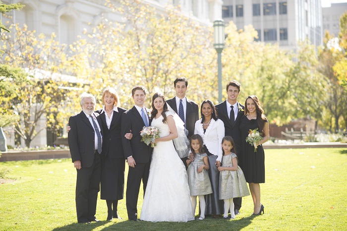Include Family and Friends in Your Wedding Ceremony